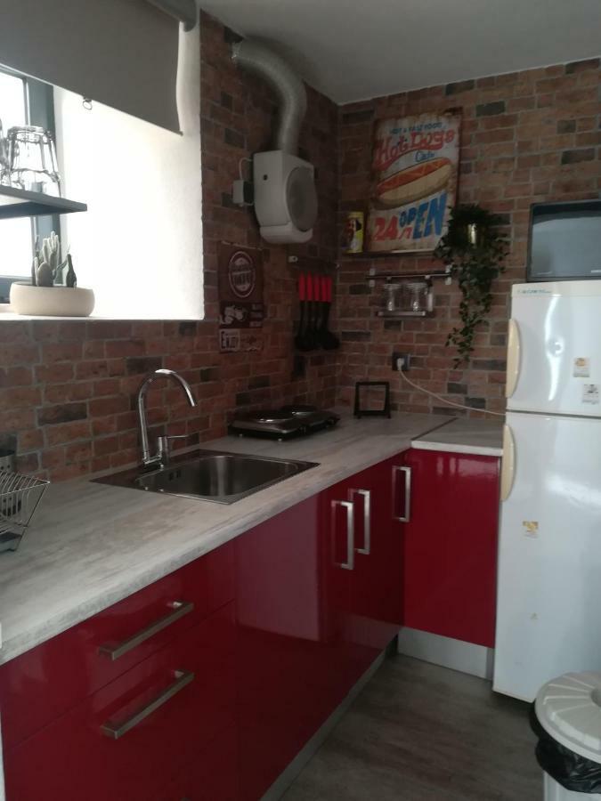 דירות ססימברה Ni House מראה חיצוני תמונה